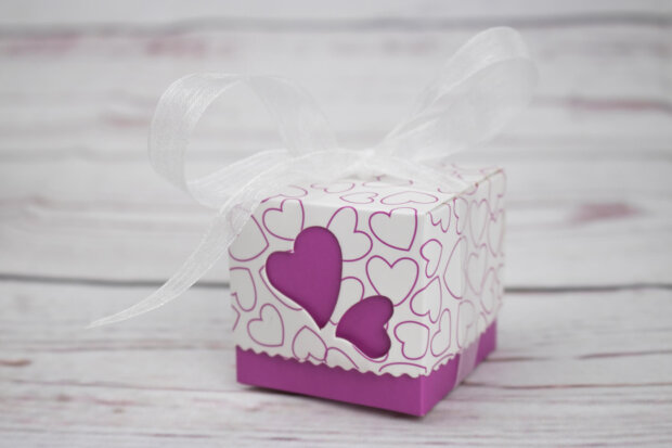 purple sweet promise bomboniere box