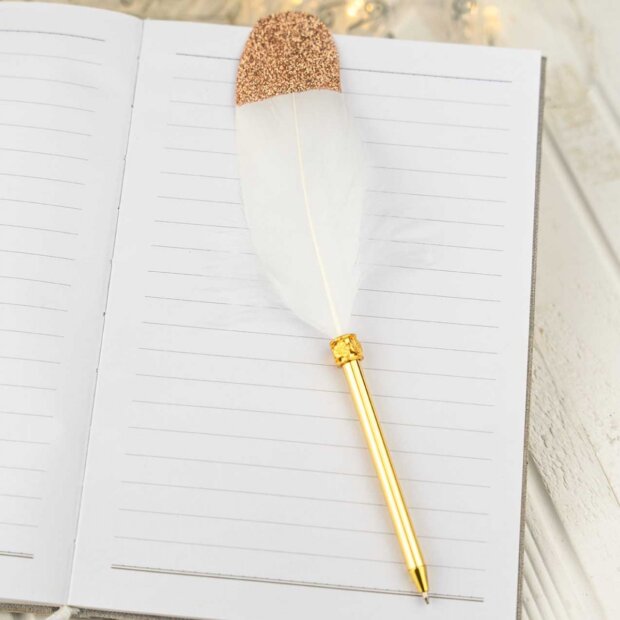 Gorgeous Gold Feather Pen