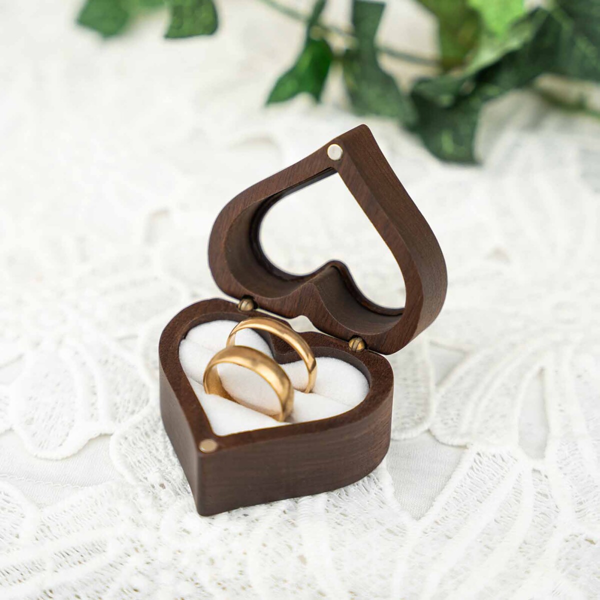 MUUJEE Heart Shaped Engagement Ring Box - Wooden Australia | Ubuy